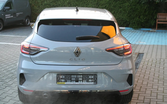 Renault Clio cena 88200 przebieg: 10, rok produkcji 2023 z Darłowo małe 37